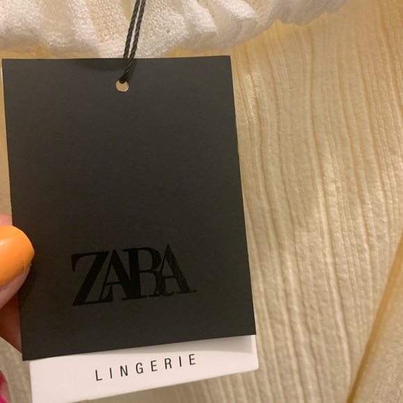 NWT Zara Top - Picture 4 of 4